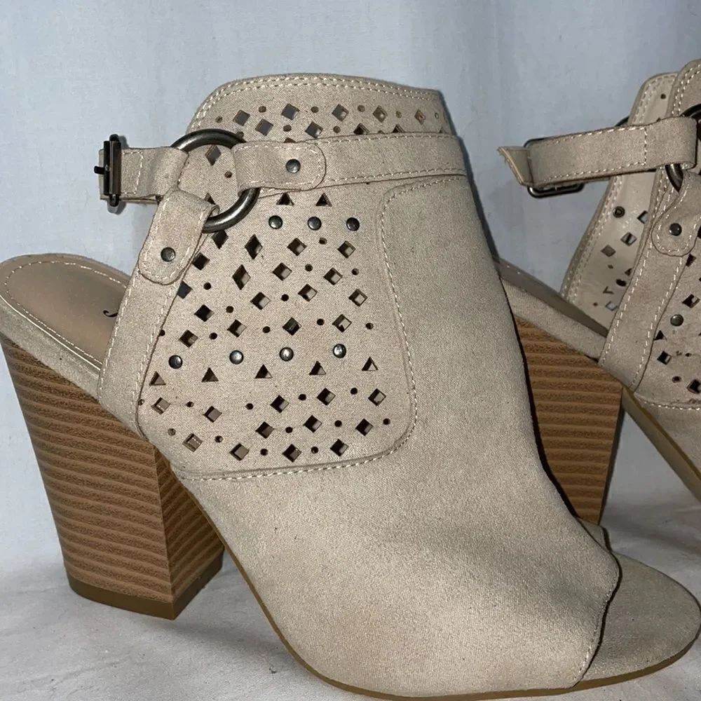 Just fad open toe sling back wide heal - Picture 6 of 12